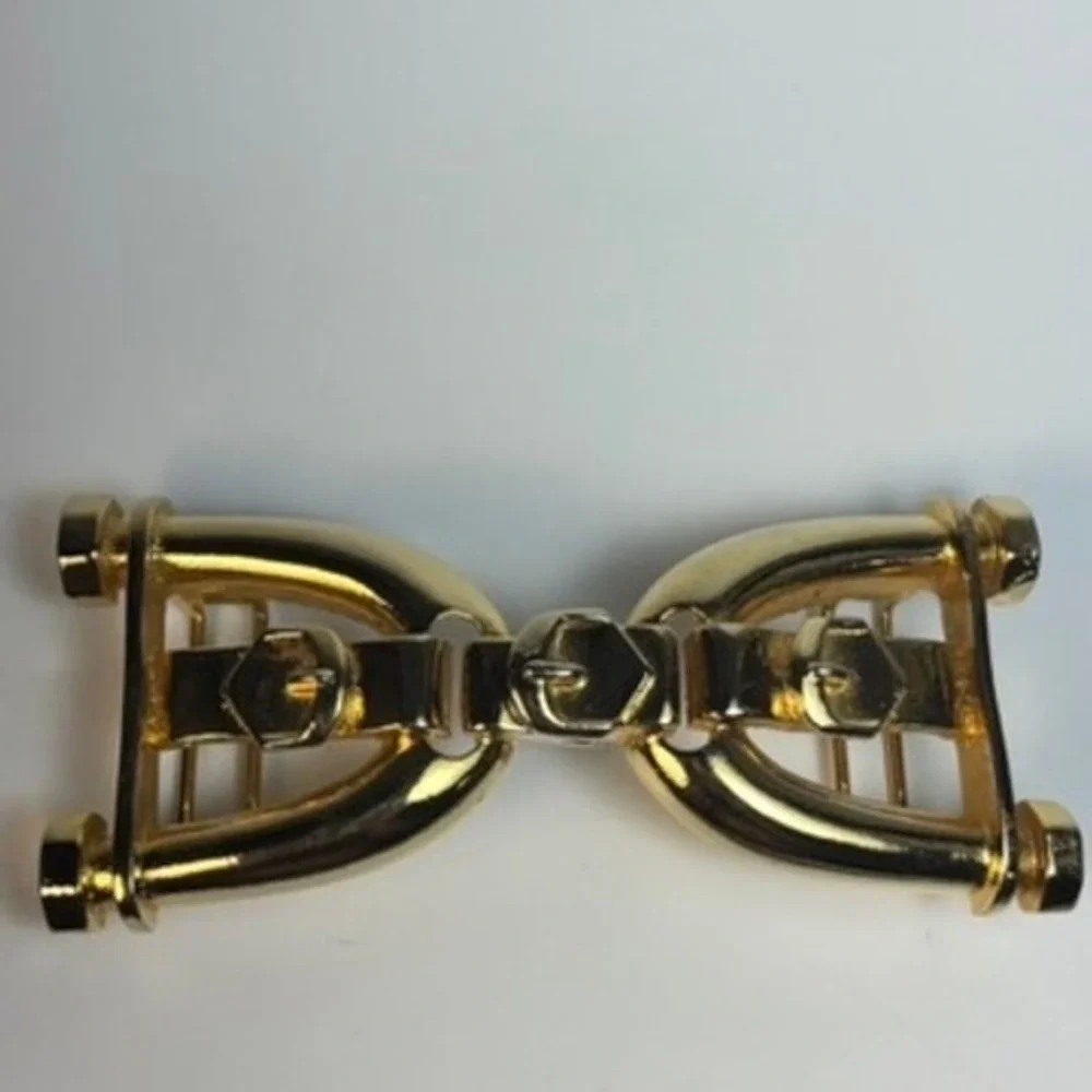 Belt Buckle Vintage Interlocking Horseshoe Gold Tone Statement Mimi di N‎ Signed